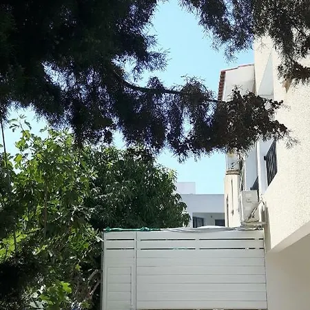 Angie's דירה *